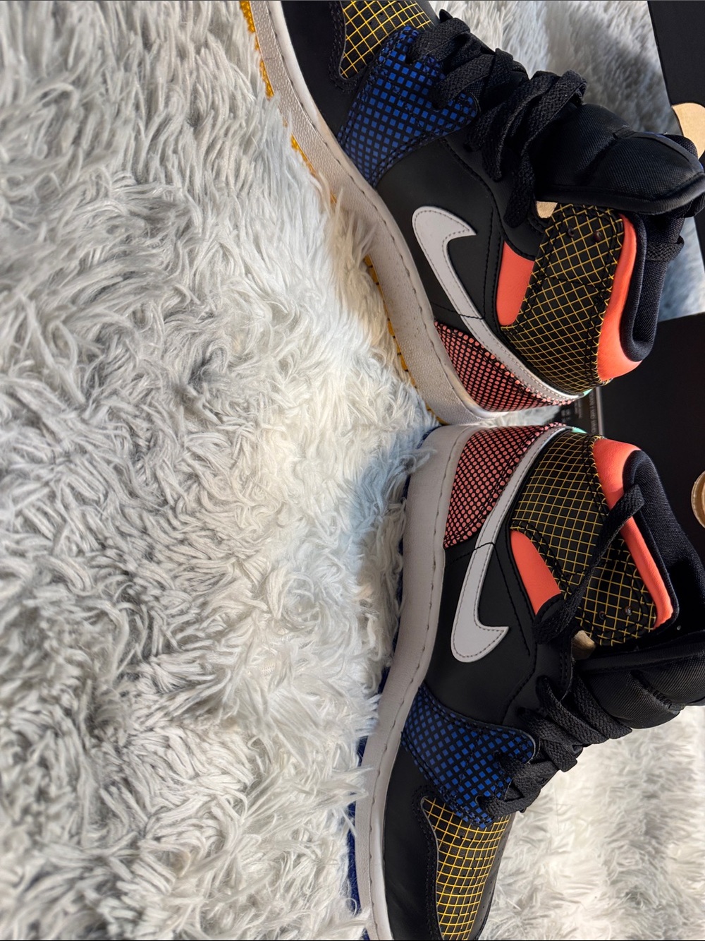 Jordan Kids Black Multicolor High-Top Sneakers - Picture 5 of 6